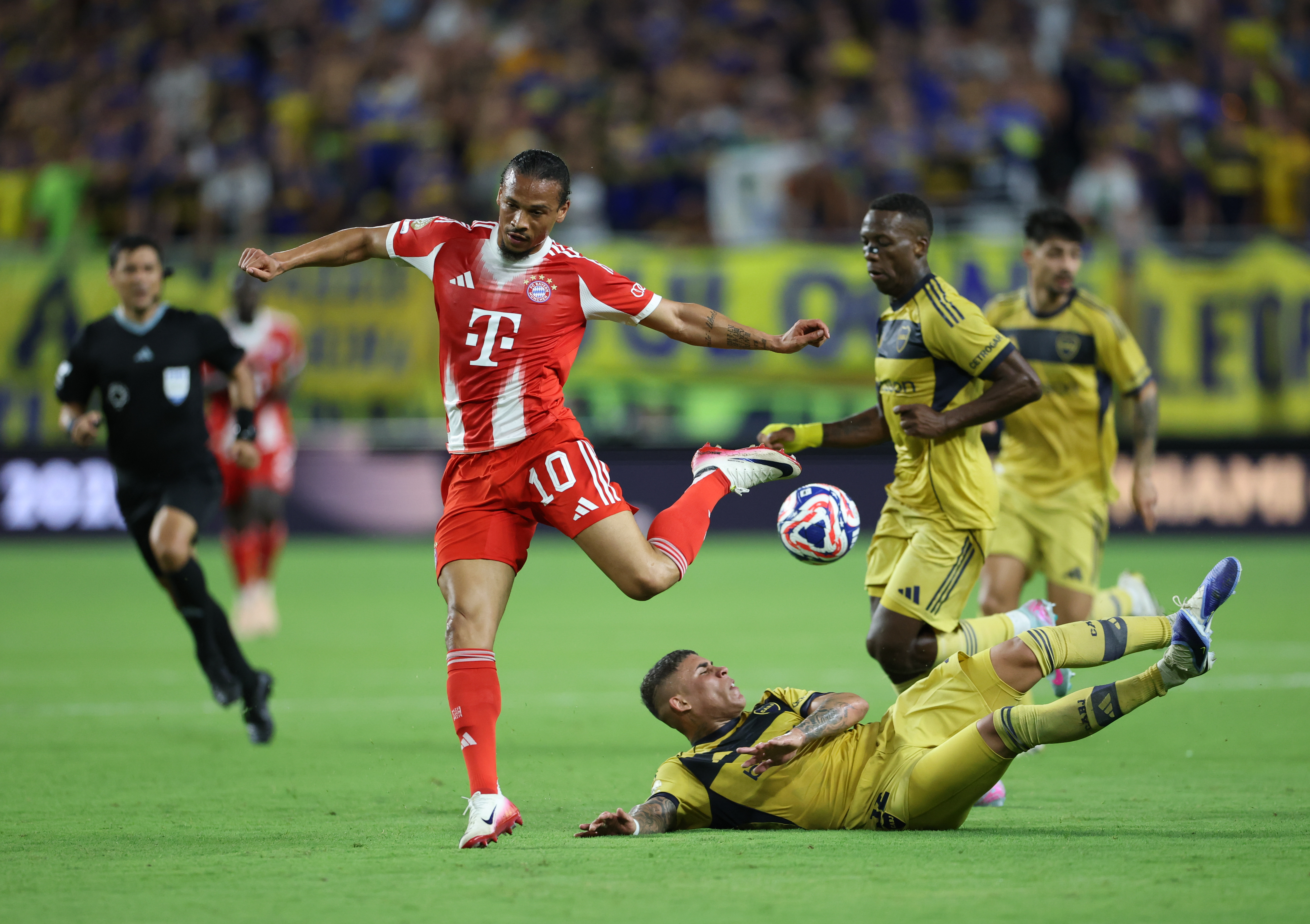 快讯:拜仁慕尼黑抵达美国备战世俱杯的简单介绍 快讯:拜仁慕尼黑抵达美国备战世俱杯的简单介绍