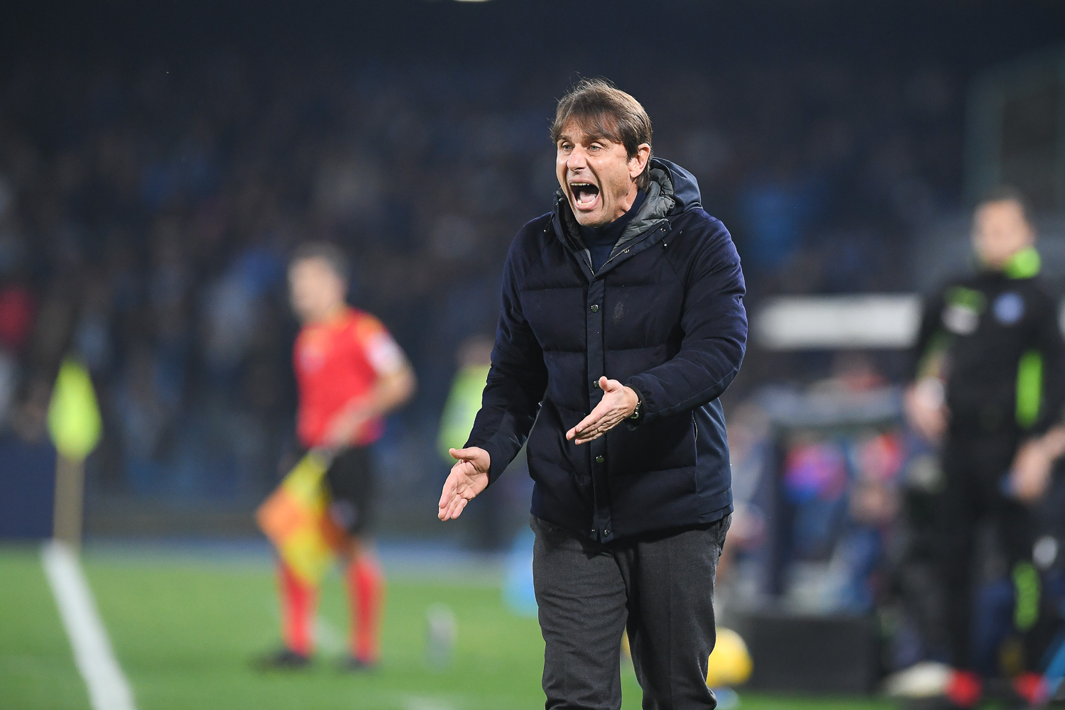 那不勒斯战术调整引关注,球队积极备战下场比赛的简单介绍 那不勒斯战术调整引关注,球队积极备战下场比赛的简单介绍