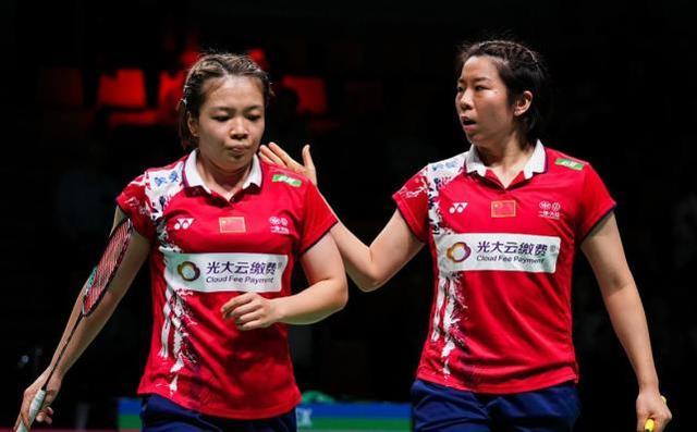 法国羽毛球队完胜泰国羽毛球队，马琳送出助攻