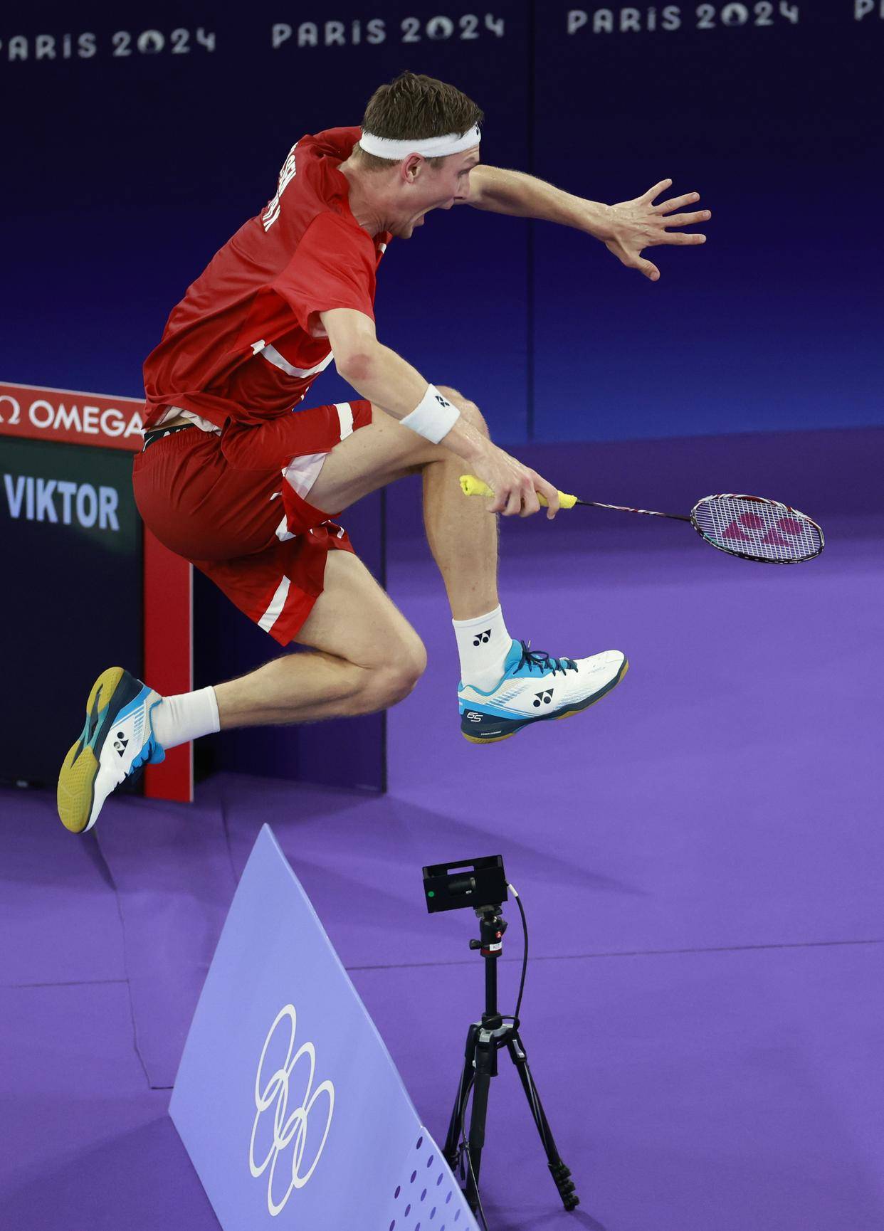 丹麦羽毛球队绝杀印度羽毛球队，安赛龙完成帽子戏法