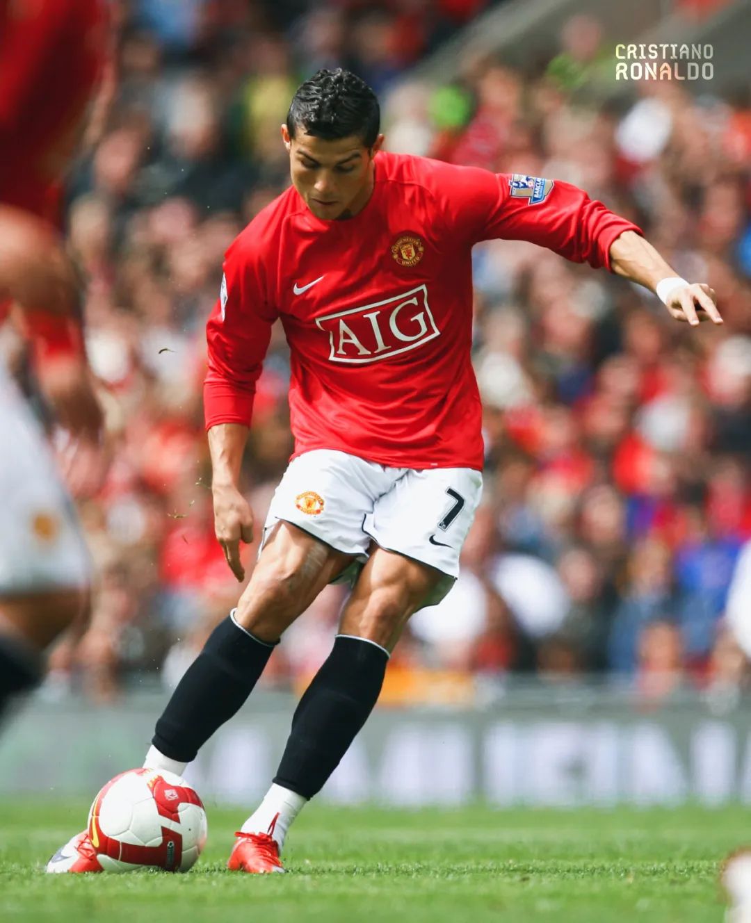 曼城逆转哥伦比亚，C罗点燃赛场