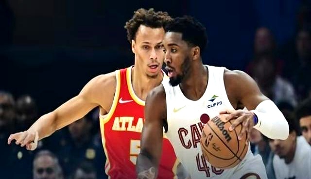 关于爵士再胜老鹰，米切尔砍下分的信息