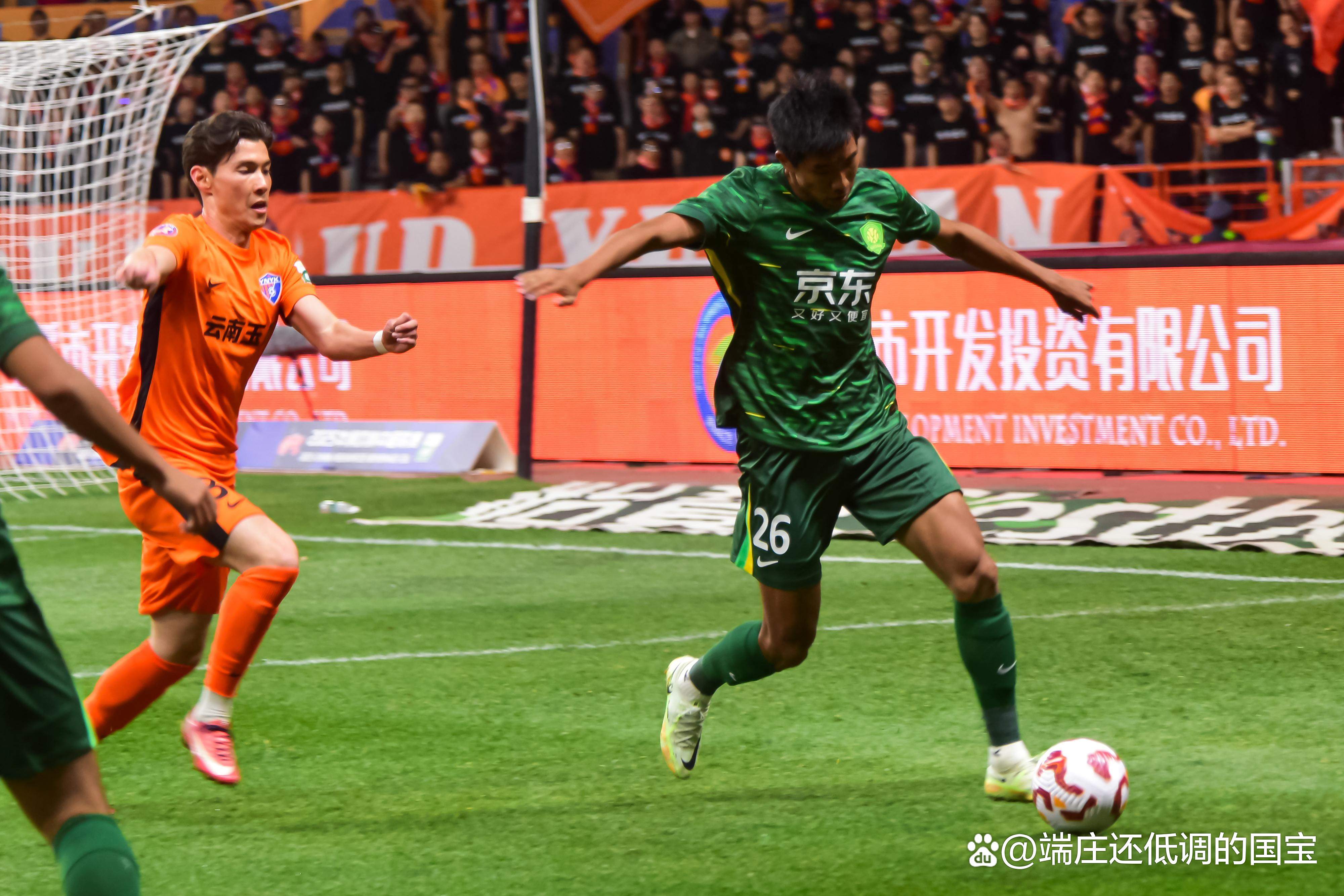 包含中超联赛下半程即将打响，悬念迭起令人期待的词条