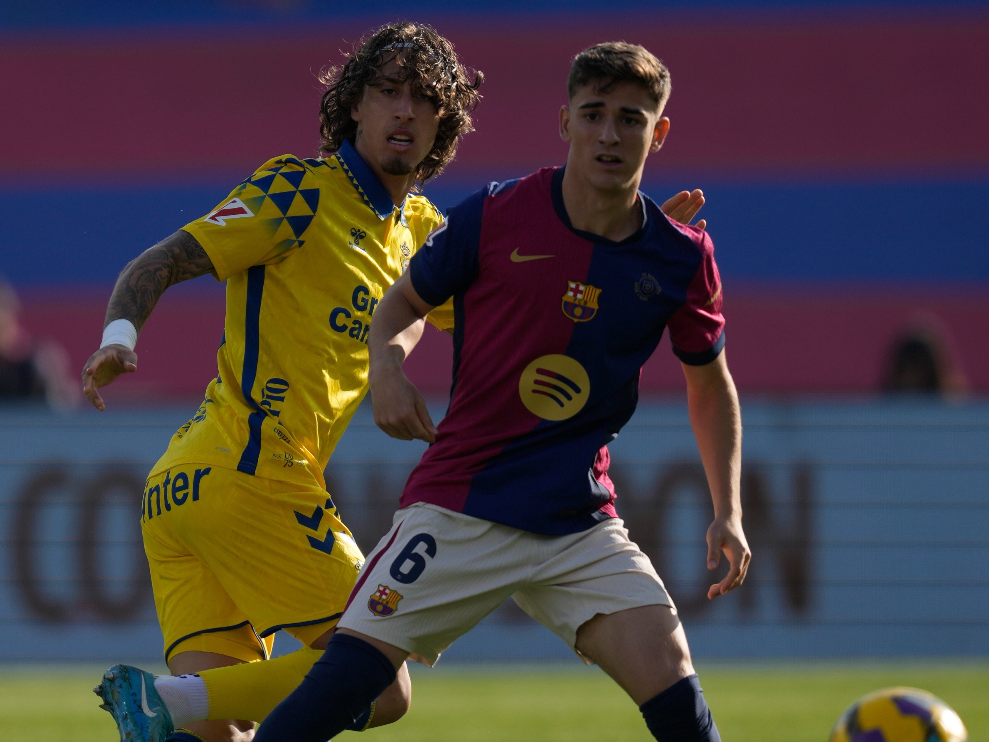 奥萨苏纳主场不敌巴塞罗那，遗憾输球