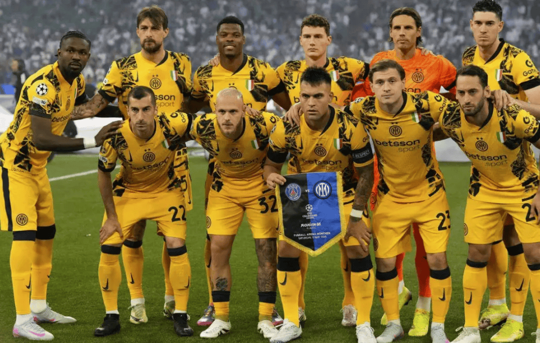 多特蒙德主帅安排战术，决心继续保持不败