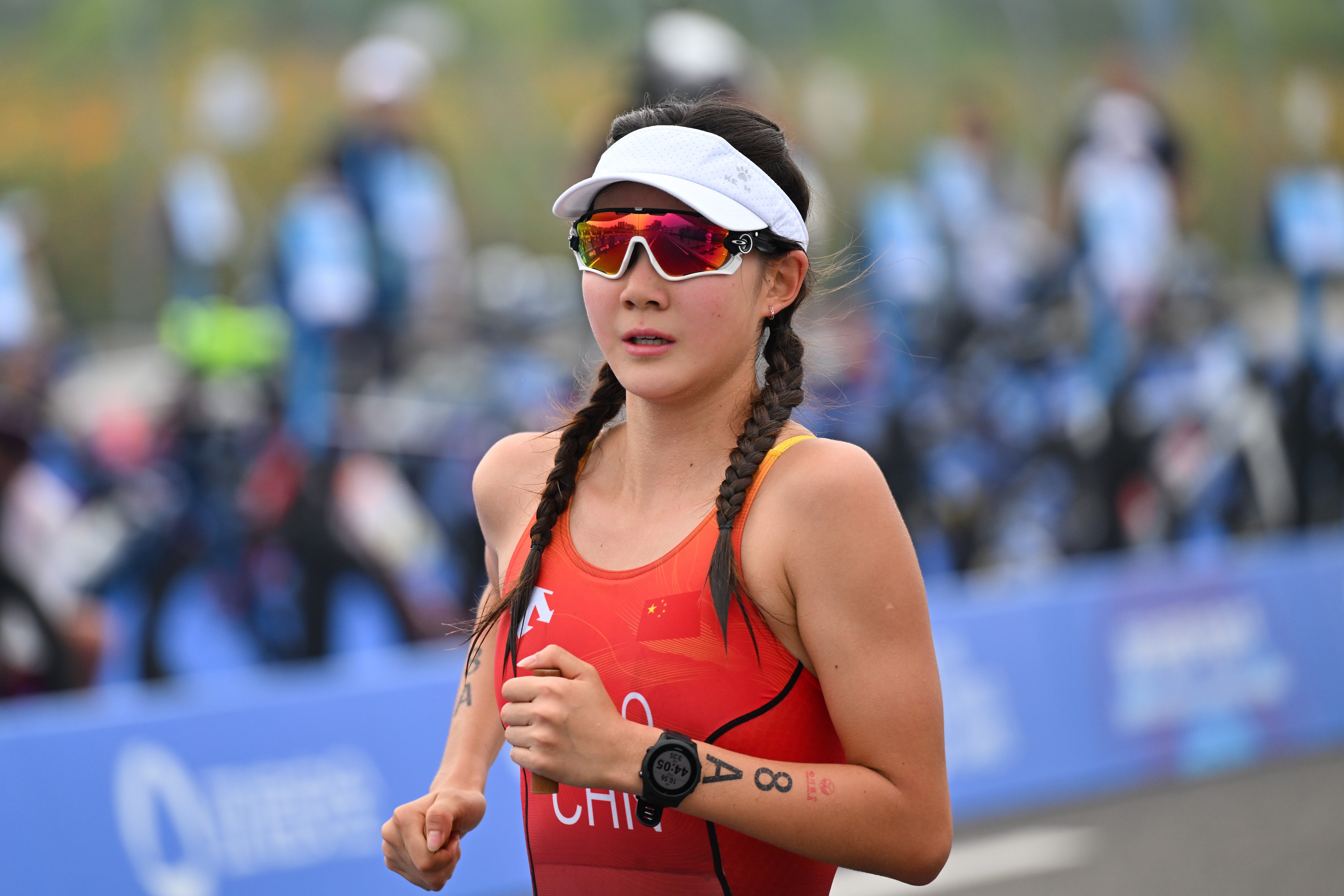 开云平台-选手在赛场上全情投入，力争一流