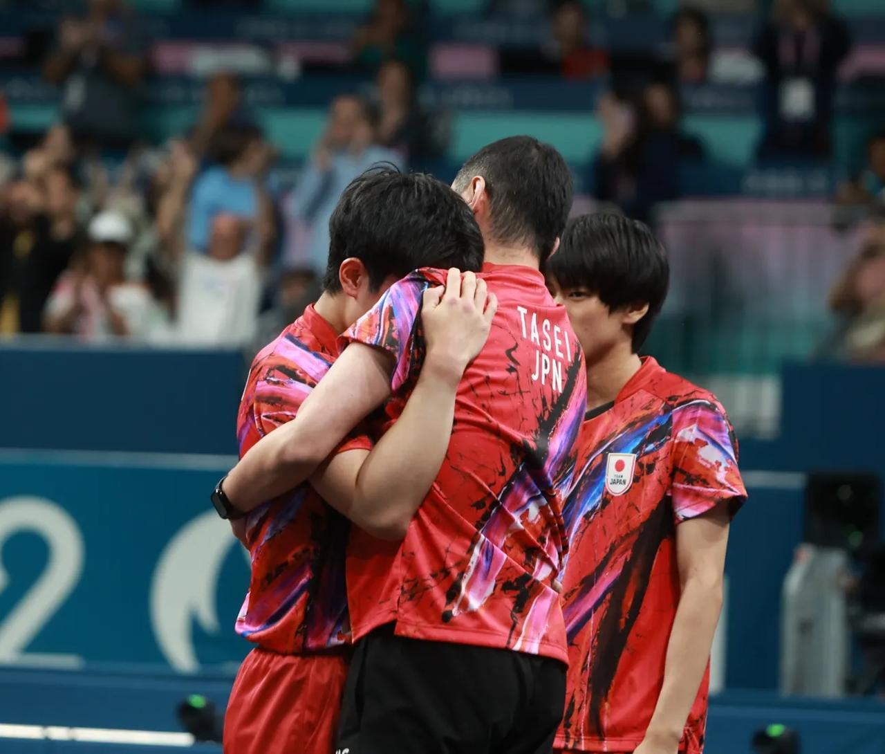 葡萄牙队完胜瑞典队，张本智和带队取胜