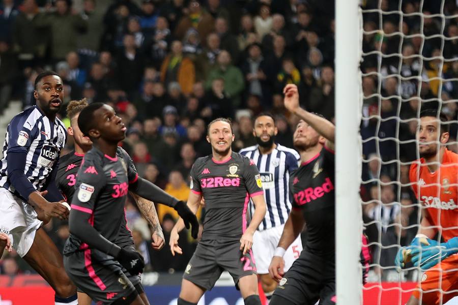 关于卡迪夫城客场大胜斯旺西，球队状态火热的信息