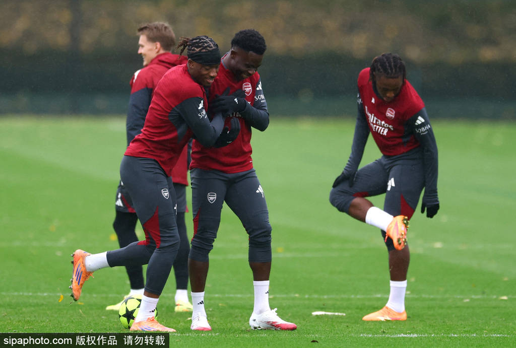 包含阿森纳队前锋状态火热，成为球队得分保障的词条