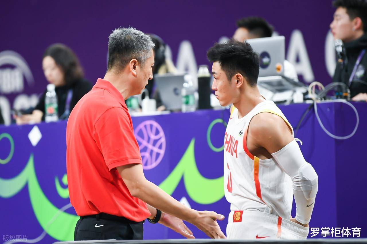 太阳完胜天津队，高诗岩点燃赛场的简单介绍