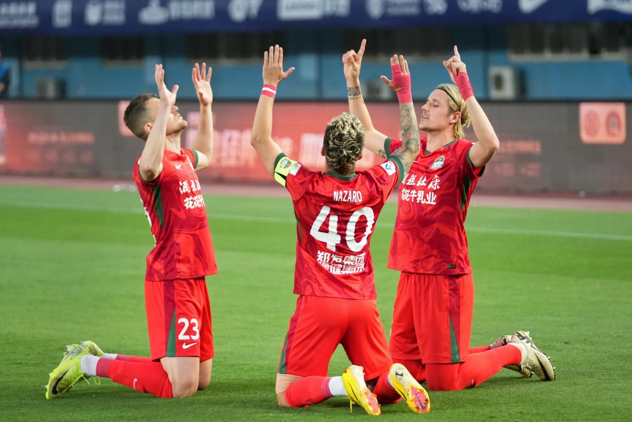 足球比赛引发热烈讨论，球队备战状态备受关注