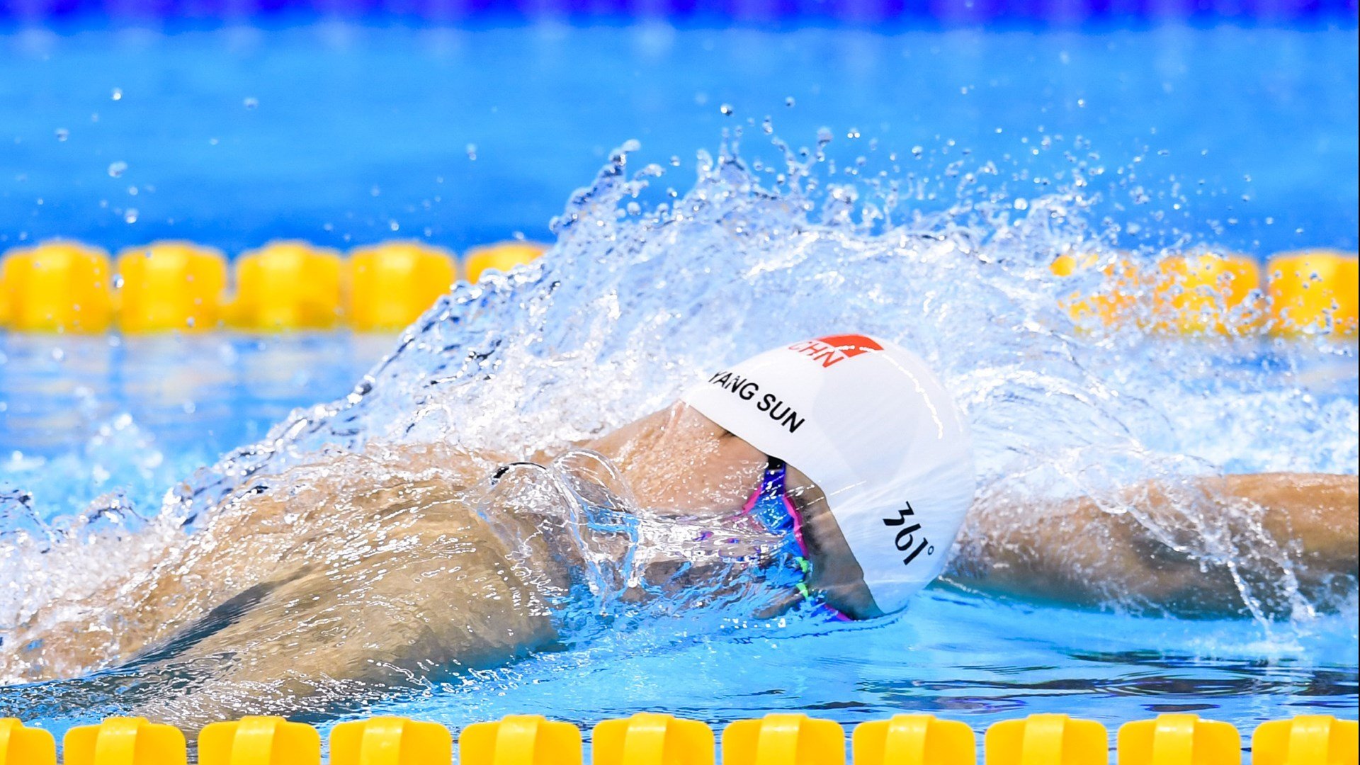 凯恩压制级发挥定乾坤,牙买加与摩洛哥的战术博弈尽显绿茵智慧