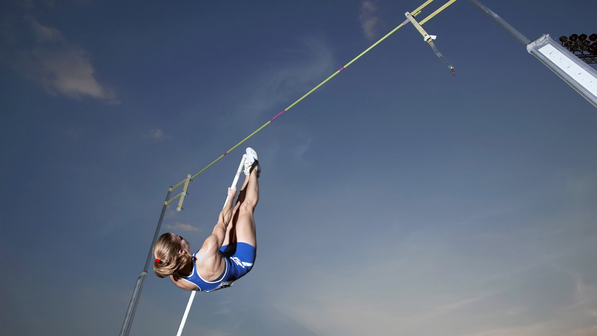 独步天下，当文班亚马的爆发撞上新疆队的铁血奇迹—一场跨越时空的唯一对决